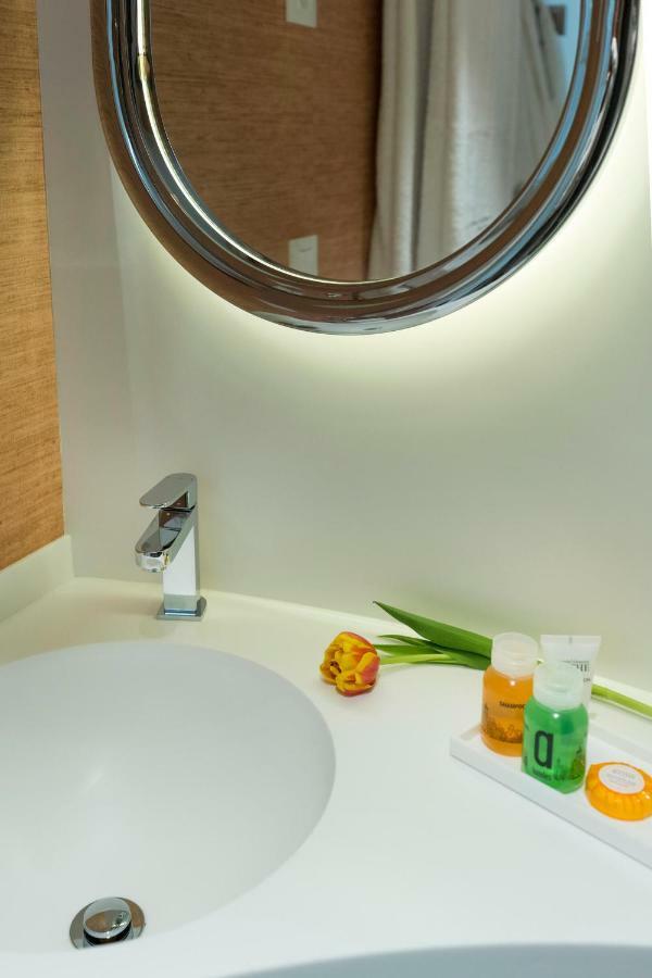 The First One Madrid Preciados (Adults Only) Hotel Luaran gambar